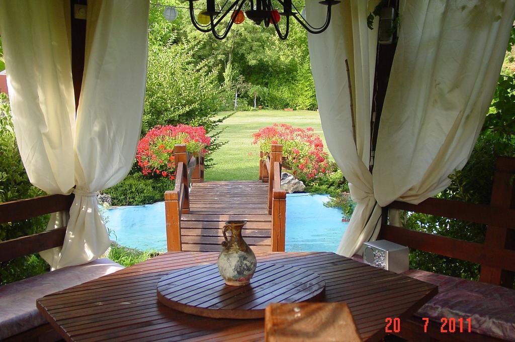 Готель Secret Garden House Варна Екстер'єр фото